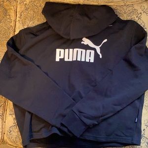 Puma sweater size Medium.
